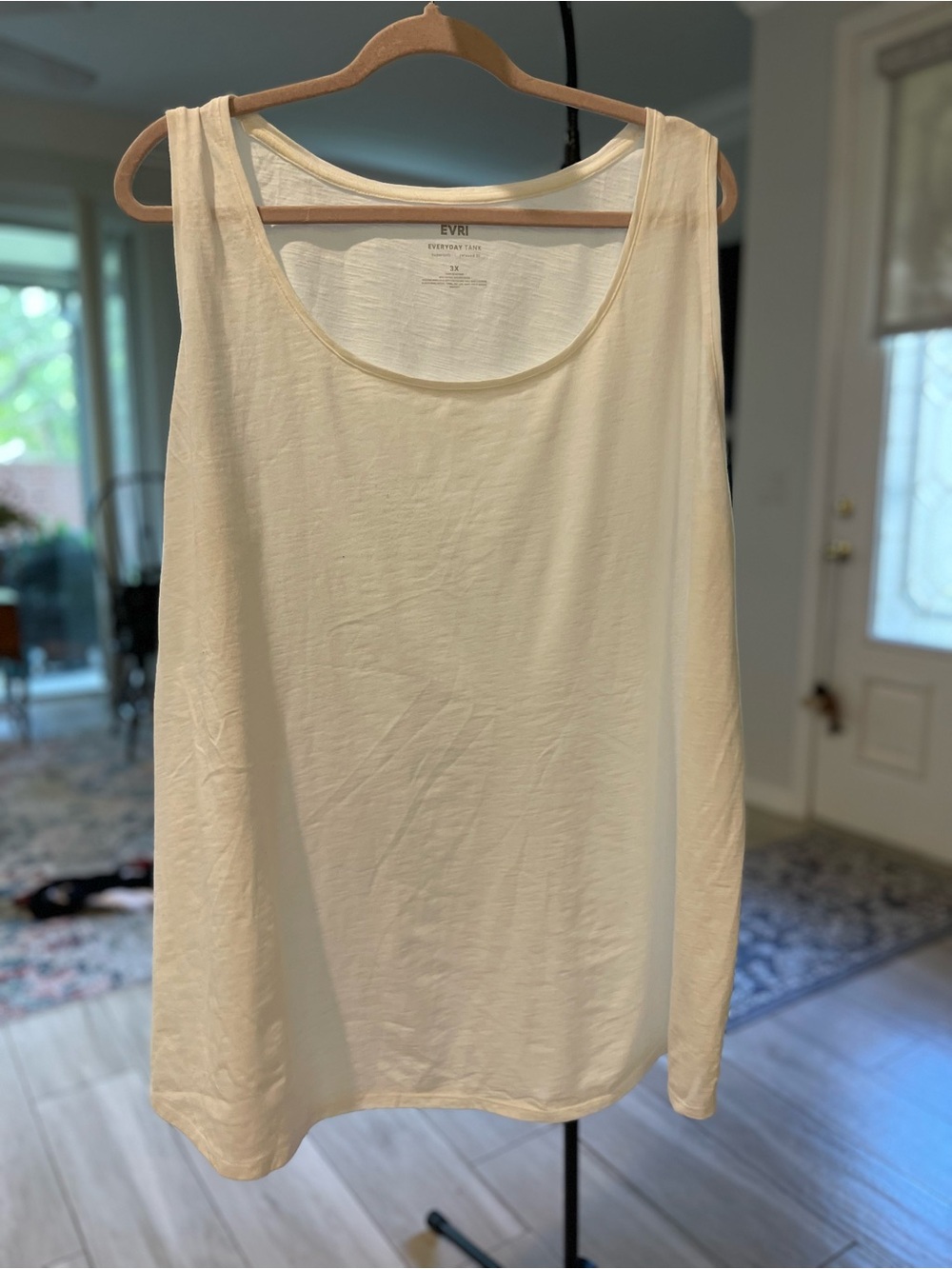 EVRI Women's White Scoop Neck Tank Top - Simple Layering Staple
